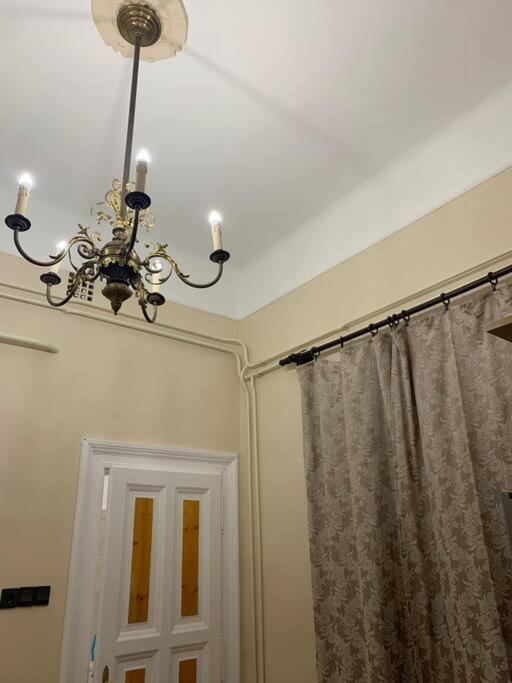 Central Location For One Person Budapest Ngoại thất bức ảnh