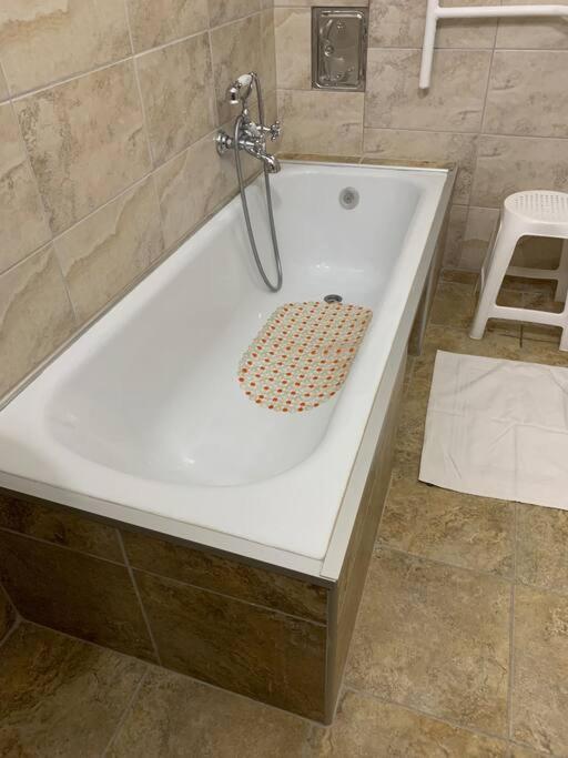 Central Location For One Person Budapest Ngoại thất bức ảnh