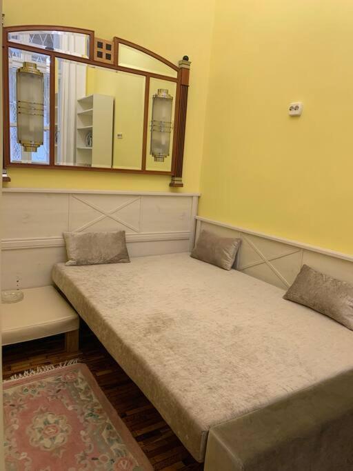 Central Location For One Person Budapest Ngoại thất bức ảnh